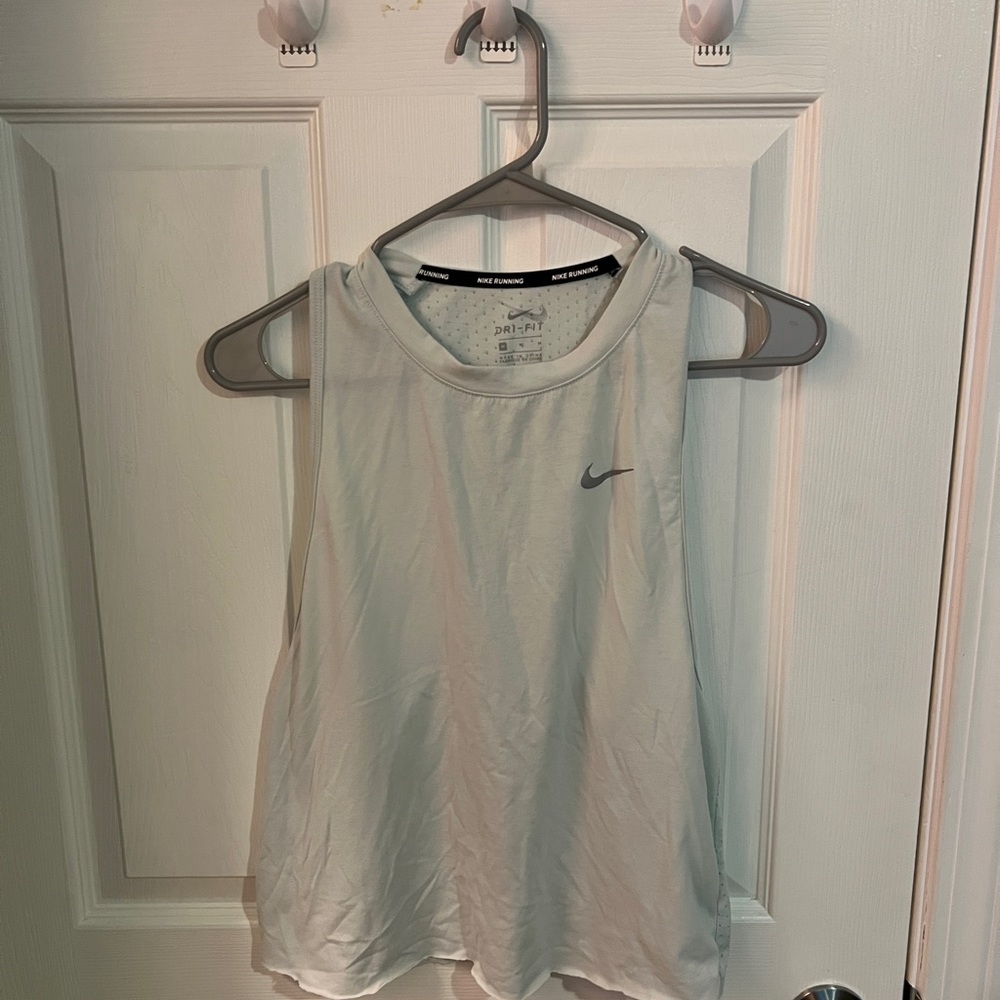 Nike muscle tank